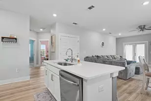 163 Blooming Cv, Crestview, FL 32539 - Photo 19