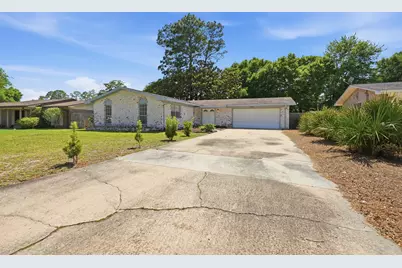 305 St. Andrews Drive, Niceville, FL 32578 - Photo 3