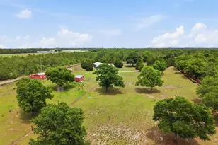 585 E Huckaba Rd, Defuniak Springs, FL 32435 - Photo 13