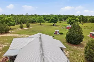 585 E Huckaba Rd, Defuniak Springs, FL 32435 - Photo 11