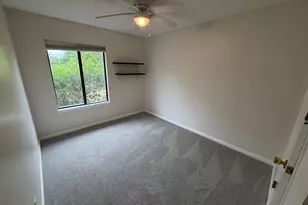 210 Honeysuckle Way, Niceville, FL 32578 - Photo 9