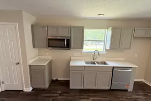 1993 Justice Cir, Gulf Breeze, FL 32563 - Photo 5