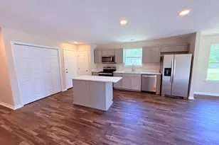 1993 Justice Cir, Gulf Breeze, FL 32563 - Photo 5