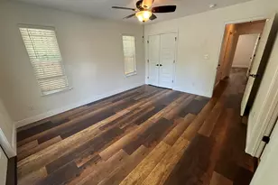 8980 Deer Ln, Navarre, FL 32566 - Photo 13