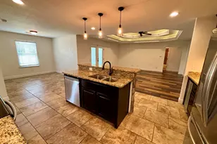 8980 Deer Ln, Navarre, FL 32566 - Photo 3