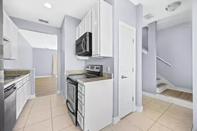 15284 331 Business #UNIT 7B, Freeport, FL 32439 - Photo 7