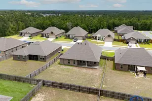 4630 Jayhawk Dr, Crestview, FL 32539 - Photo 49