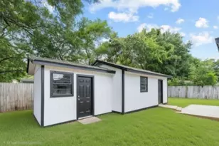 139 NW Robinwood Dr, Fort Walton Beach, FL 32548 - Photo 25