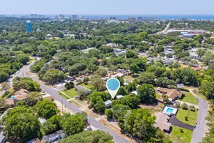 624 4th St, Destin, FL 32541 - Photo 33