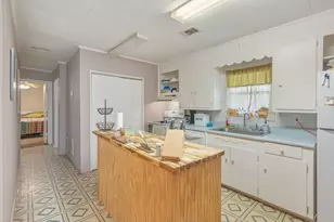 624 4th St, Destin, FL 32541 - Photo 21
