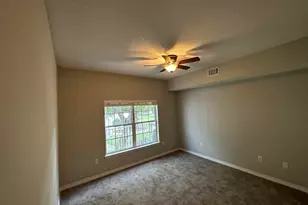 1501 N Partin Dr, Niceville, FL 32578 - Photo 9