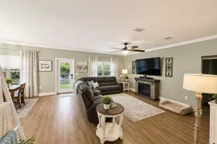 206 Raptor Dr, Crestview, FL 32536 - Photo 5