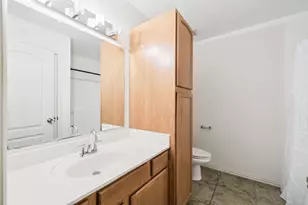 122 Dolphin Rd, Mary Esther, FL 32569 - Photo 9