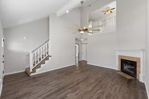 608 Drakes Landing, Mary Esther, FL 32569 - Photo 5