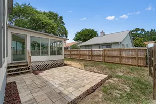 608 Drakes Landing, Mary Esther, FL 32569 - Photo 29