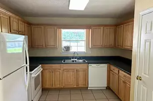 4821 Acorn Dr, Crestview, FL 32539 - Photo 3