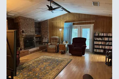 121 NW Jet Drive, Fort Walton Beach, FL 32548 - Photo 11