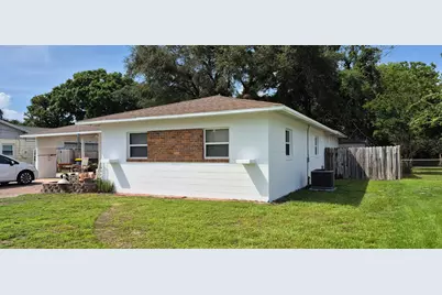 121 NW Jet Drive, Fort Walton Beach, FL 32548 - Photo 3