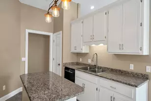 4469 Parkwood Square, Niceville, FL 32578 - Photo 5