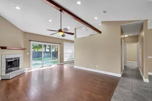 4469 Parkwood Square, Niceville, FL 32578 - Photo 13