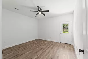 912 Barrow St, Fort Walton Beach, FL 32547 - Photo 15