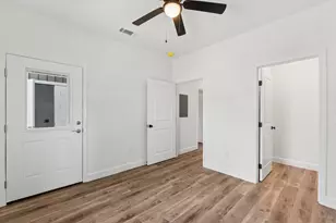 910 Barrow St, Fort Walton Beach, FL 32547 - Photo 19