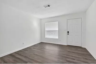670 Shrewsbury Road, Mary Esther, FL 32569 - Photo 3