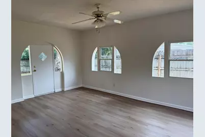 401 Crystal Lane, Niceville, FL 32578 - Photo 13