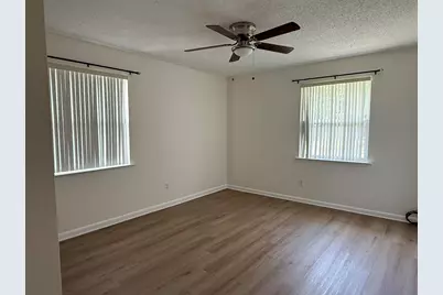401 Crystal Lane, Niceville, FL 32578 - Photo 9