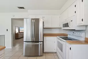591 Brian Cir, Mary Esther, FL 32569 - Photo 11