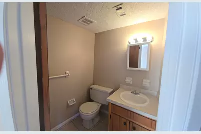 106 Valencia Drive, Fort Walton Beach, FL 32547 - Photo 17