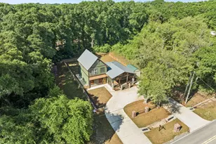 981 E Chestnut Ave, Crestview, FL 32539 - Photo 45