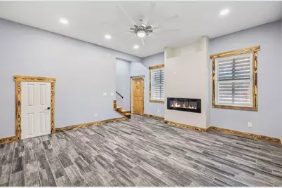 981 E Chestnut Avenue, Crestview, FL 32539 - Photo 23
