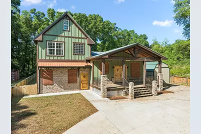 981 E Chestnut Avenue, Crestview, FL 32539 - Photo 1