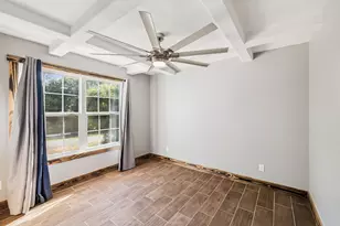 981 E Chestnut Ave, Crestview, FL 32539 - Photo 37