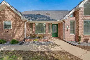 10008 Calle De Palencia, Navarre, FL 32566 - Photo 5