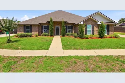 2892 Chancery Lane, Crestview, FL 32539 - Photo 1