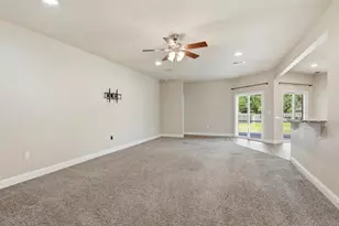 2892 Chancery Ln, Crestview, FL 32539 - Photo 11