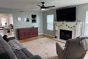 402 Sandy Ridge Cir, Mary Esther, FL 32569 - Photo 7