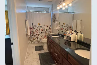 402 Sandy Ridge Circle, Mary Esther, FL 32569 - Photo 9
