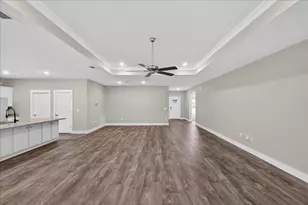 1355 Sea Grv Ct, Gulf Breeze, FL 32563 - Photo 13