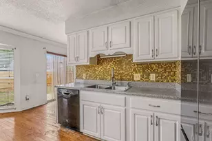 53 4th St, Shalimar, FL 32579 - Photo 13