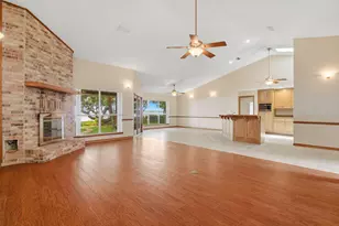 6627 Calle De Laurel, Navarre, FL 32566 - Photo 9