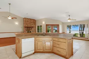 6627 Calle De Laurel, Navarre, FL 32566 - Photo 19