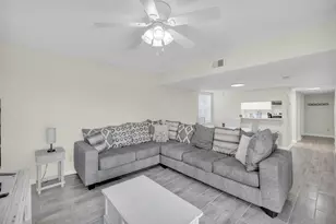 17462 Front Beach Rd, Panama City Beach, FL 32413 - Photo 11