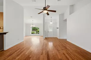 9318 Lucian Ct, Navarre, FL 32566 - Photo 13