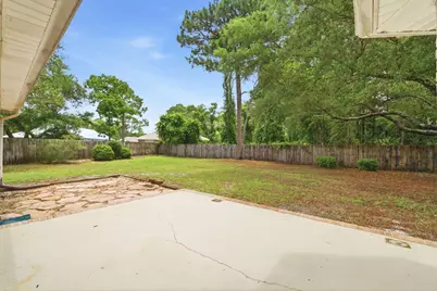 9318 Lucian Court, Navarre, FL 32566 - Photo 37