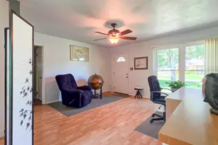 320 Stacy Circle, Fort Walton Beach, FL 32548 - Photo 5