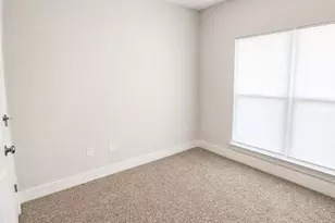 734 Quintana St, Crestview, FL 32536 - Photo 5