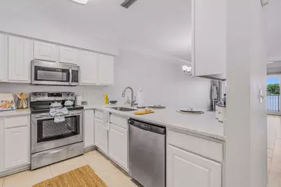 7 Laguna Street #206, Fort Walton Beach, FL 32548 - Photo 5